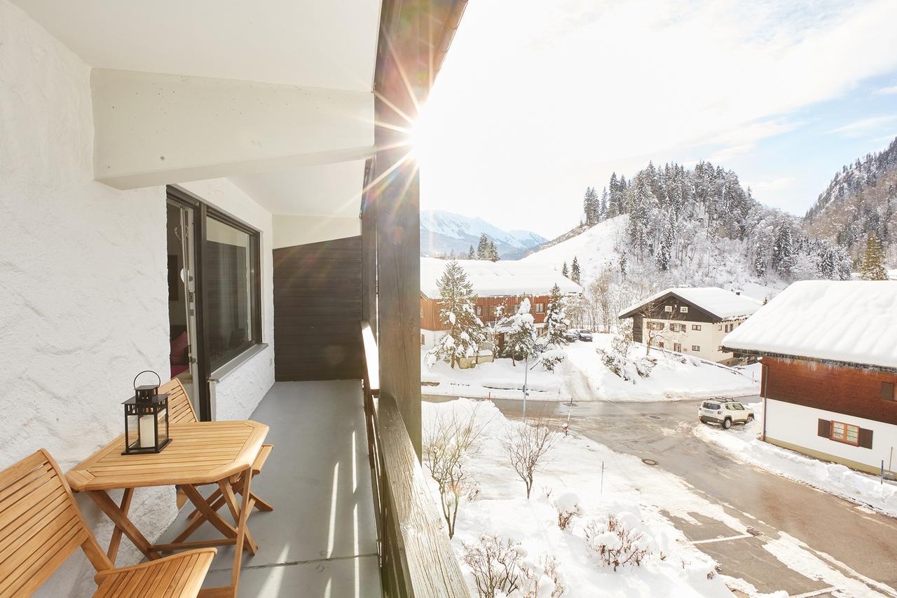 Ferienwohnung Kraus Tiefenbach bei Oberstdorf Ruang foto