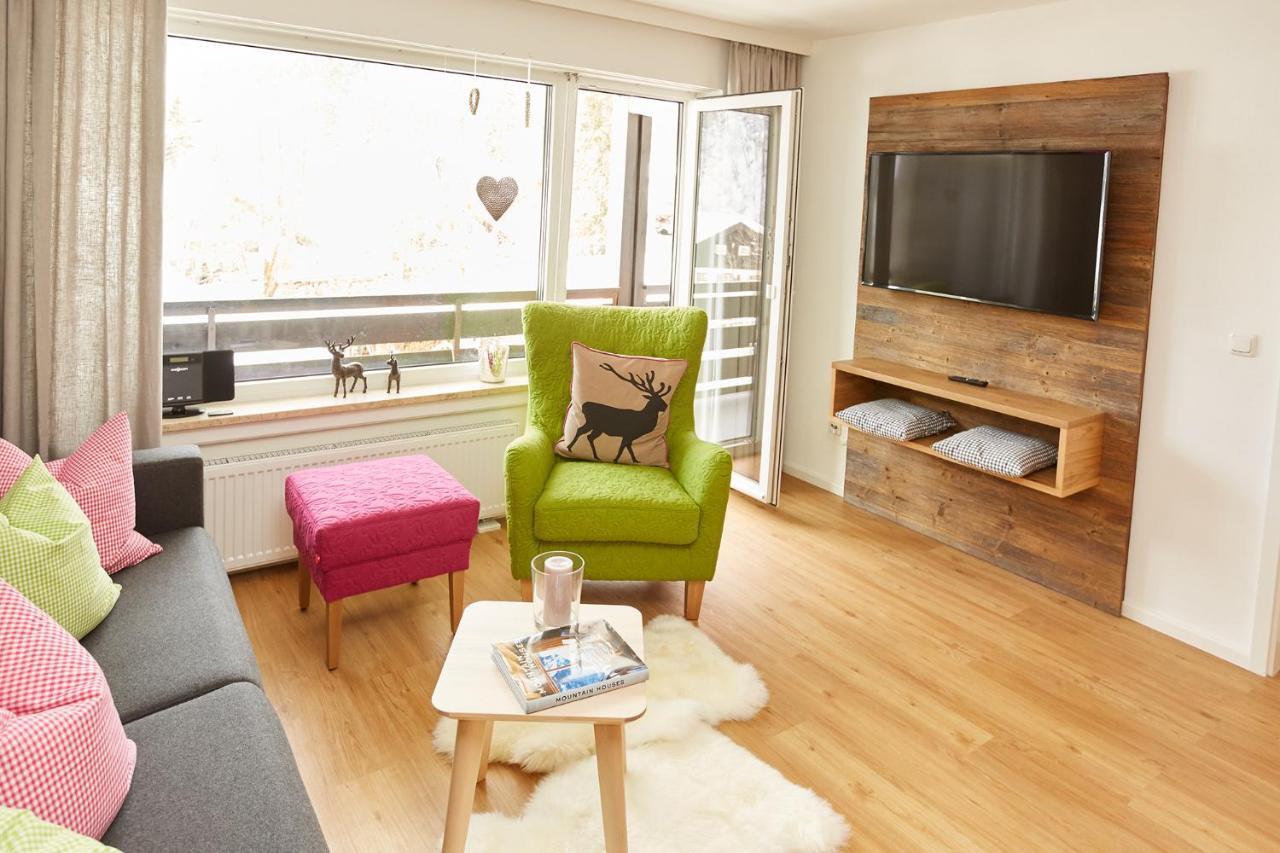 Ferienwohnung Kraus Tiefenbach bei Oberstdorf Ruang foto